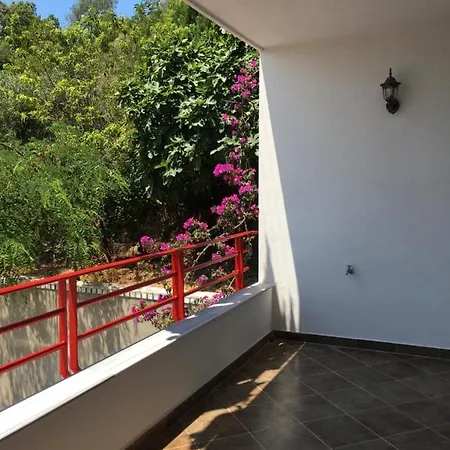 Oasis Residency Apartment Spille