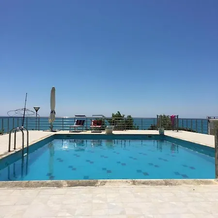 Oasis Residency * Spille